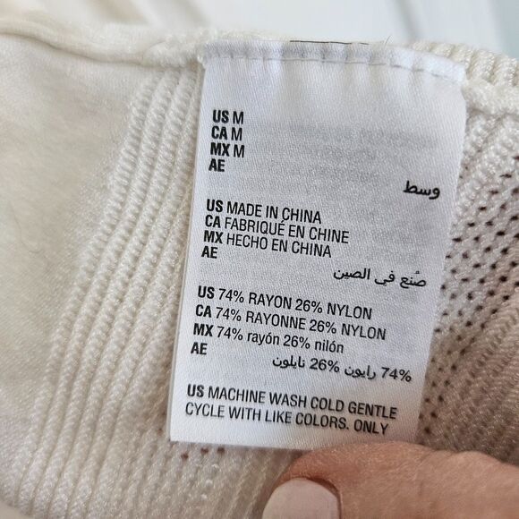 Charter Club Cream Cardigan Decorative hemline, Size‎ M, Rayon/nylon blend - Picture 8 of 8